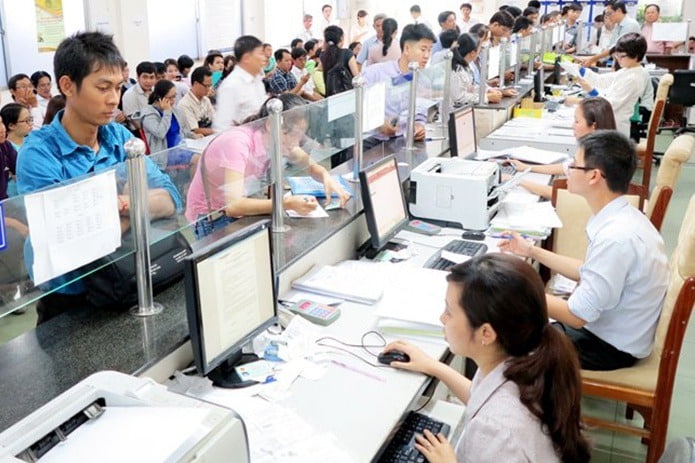 Nộp hồ sơ tới cơ quan đăng ký