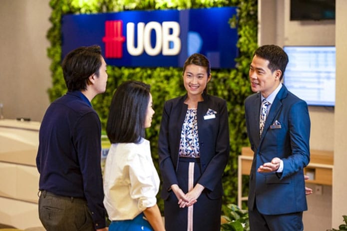dịch vụ tại ng&acirc;n h&agrave;ng UOB