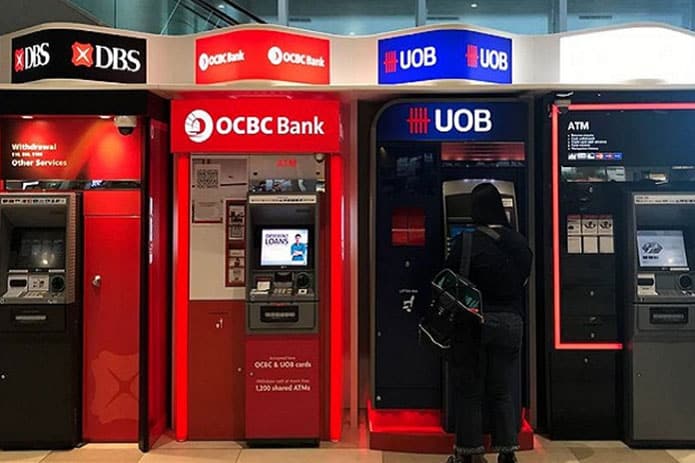 ngân hàng nội địa tại Singapore