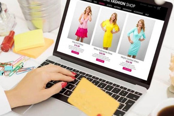Kinh doanh quần áo online