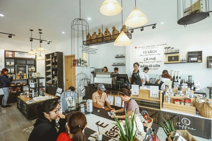 Mở quán cafe nhượng quyền với 300 triệu