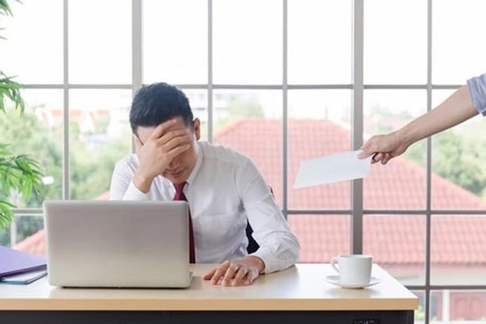Rủi ro khi nghỉ việc trái pháp luật