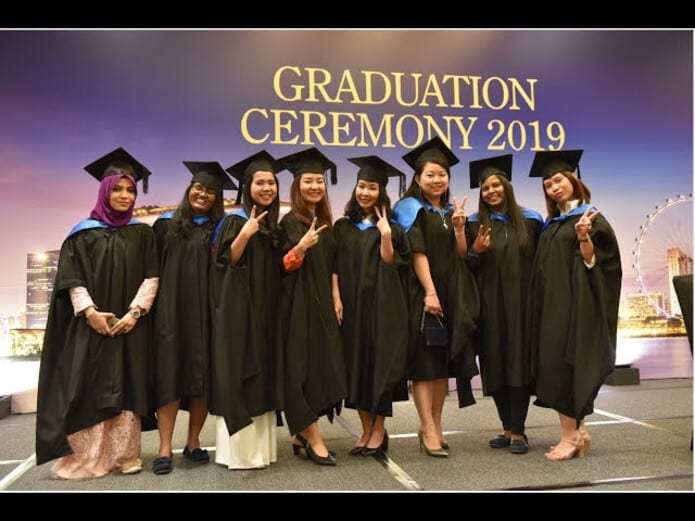 Chương trình Dự bị Cao đẳng trường Amity Singapore