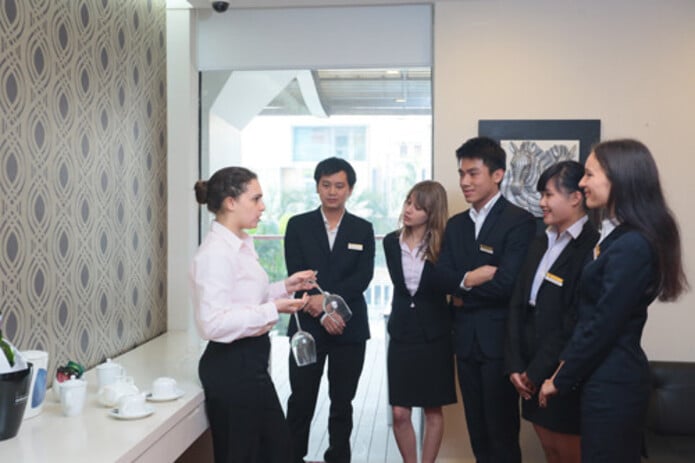 Chương trình Quản trị Du lịch Khách sạn tại trường EASB Singapore