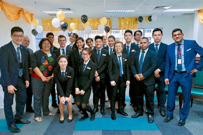 thành tích học viện SDH Singapore