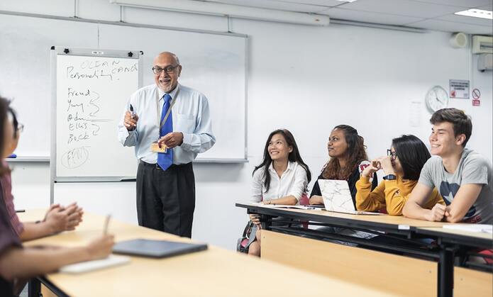 Trường MDIS Singapore tập trung vào chất lượng