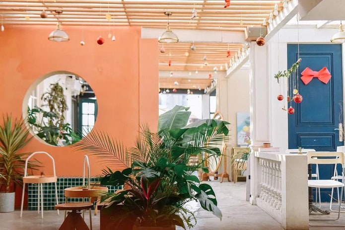 có mặt bằng đẹp nên kinh doanh studio chụp hình