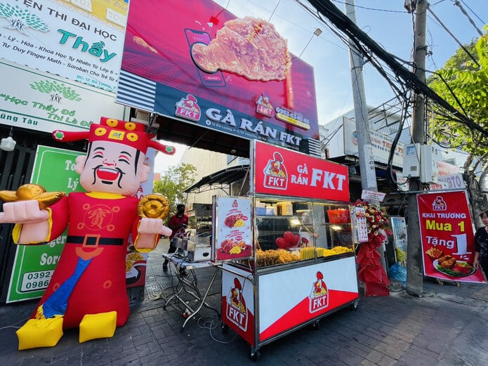 có mặt bằng nên kinh doanh đồ ăn