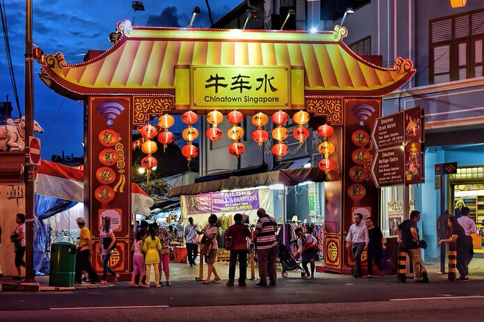 Địa điểm sống ảo ở Singapore - Chợ đường phố Chinatown