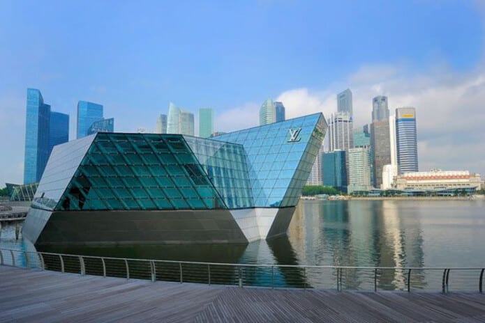 Địa điểm sống ảo ở Singapore - Louis Vuitton Paradise