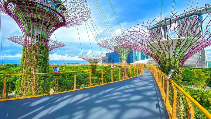 Địa điểm sống ảo ở Singapore - OCBC Skyway