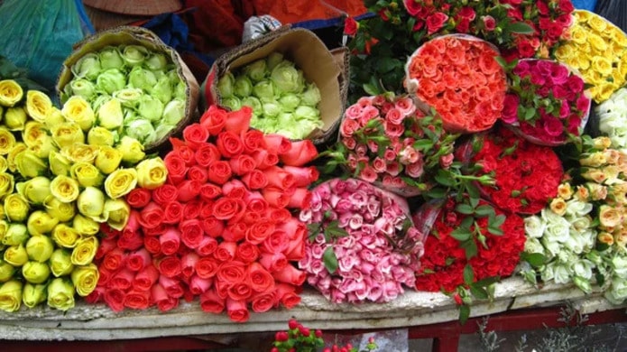 kinh doanh hoa vào ngày quốc tế phụ nữ