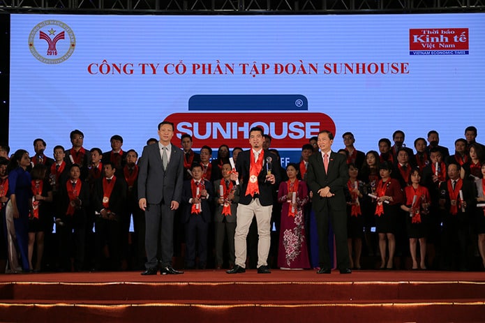 Shark Phú Đưa Sunhouse Trở Thành Thương Hiệu Mạnh Việt Nam 2013