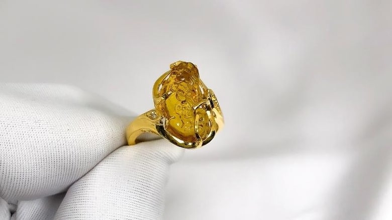 Nữ mệnh Kim hợp nghề mệnh Kim