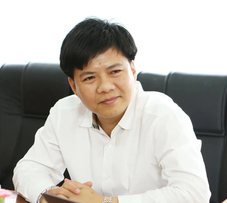 Shark Thủy sinh năm bao nhi&ecirc;u