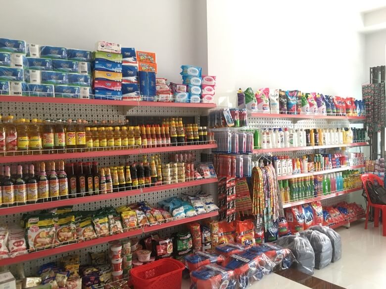 Mở tiệm tạp h&oacute;a ở n&ocirc;ng th&ocirc;n với vốn 30 triệu