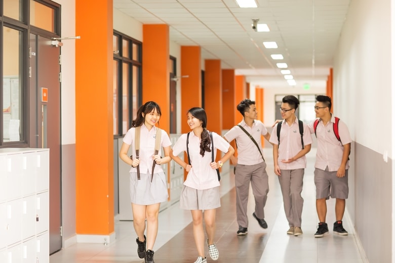 Hệ thống đào tạo tại SIS