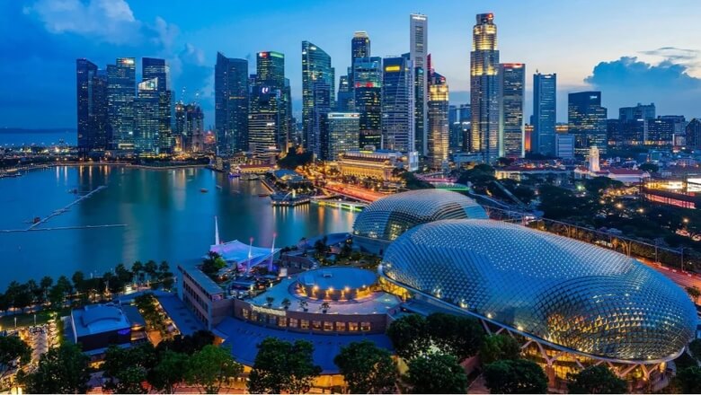 So sánh diện tích Singapore và Hà Nội