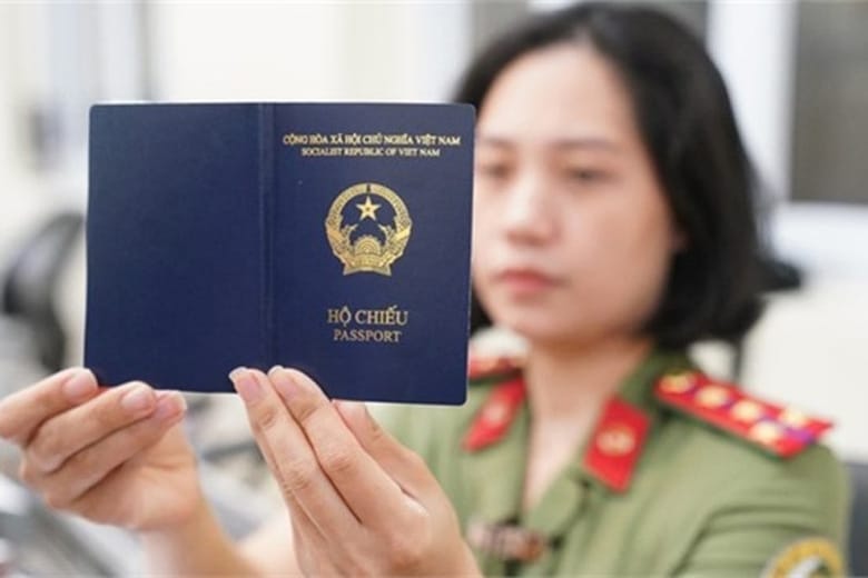 Giấy tờ cần chuẩn bị để làm hộ chiếu Online