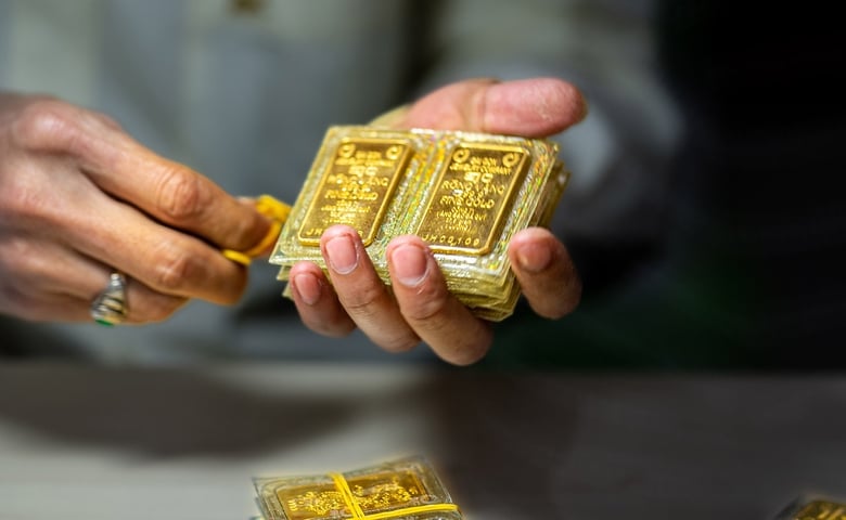 Mua vàng