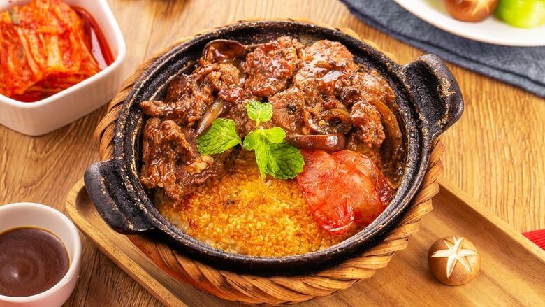 Nguyên liệu nấu cơm niêu Singapore