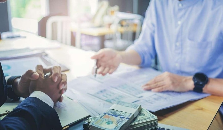 Quyền và nghĩa vụ giữa các bên