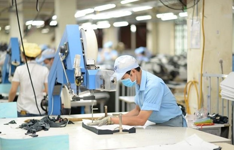 Thị trường lao động biến động mạnh