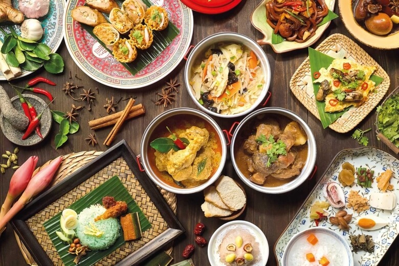 Thưởng thức ẩm thực