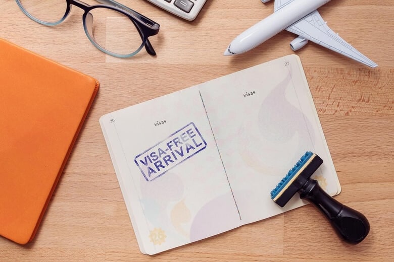 Trường hợp được miễn thị thực vào Việt Nam