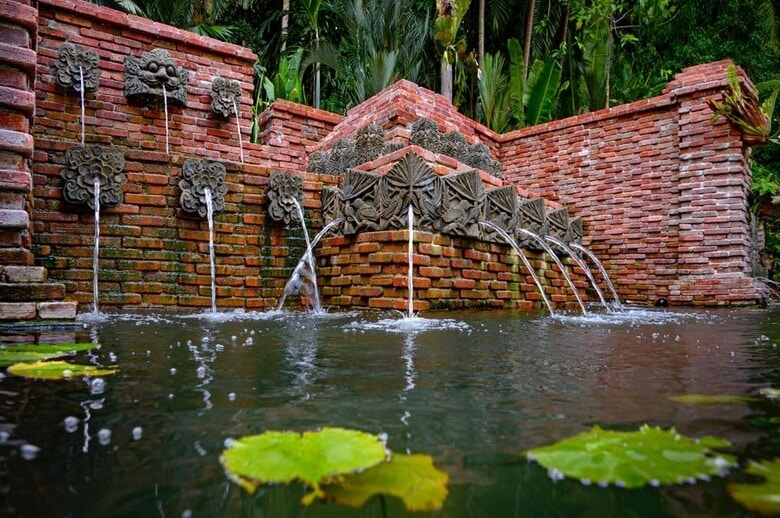 Suối Cấm