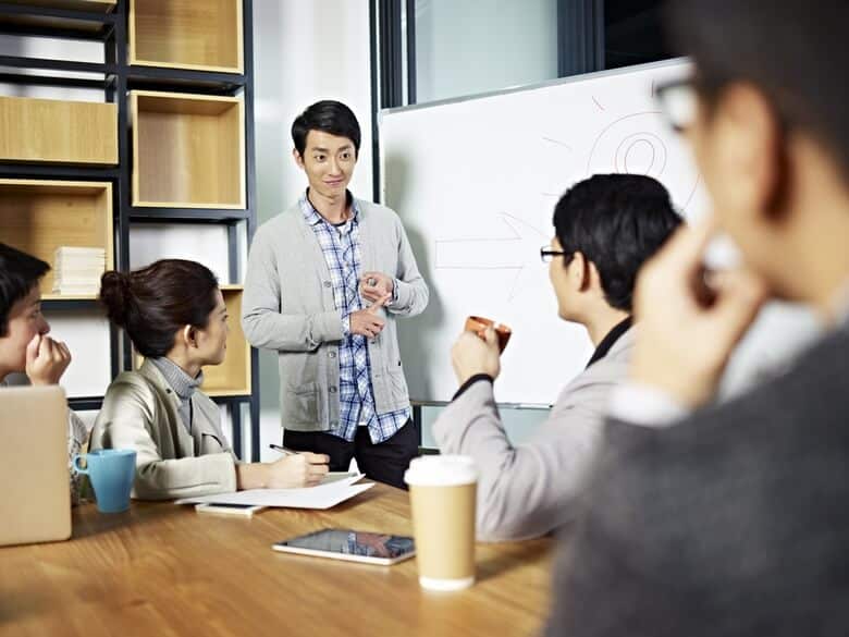 Ưu điểm khi làm việc tại Singapore