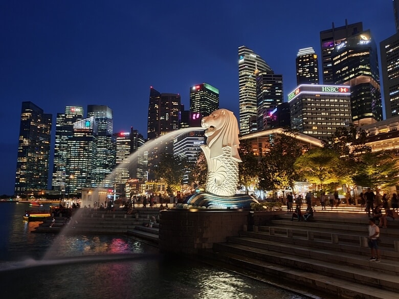 Merlion Park về đêm