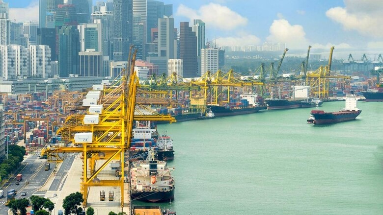 Áp dụng công nghệ vào công tác quản lý, dịch vụ