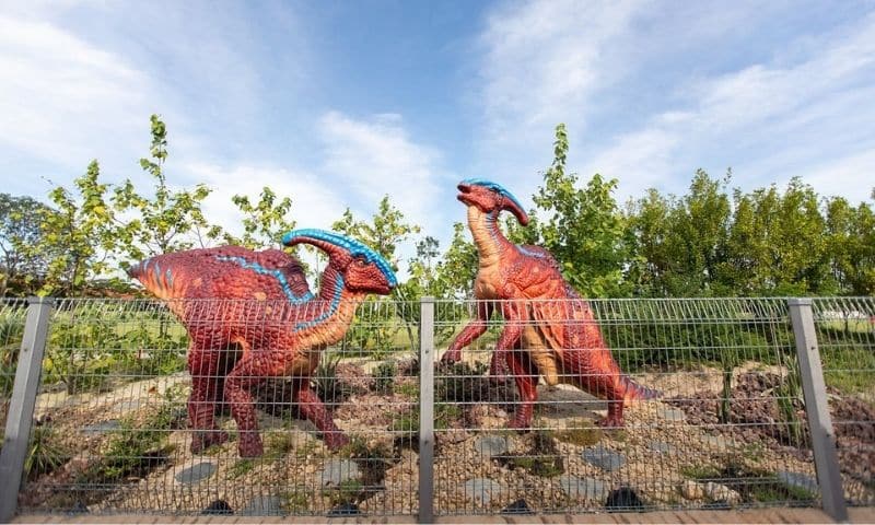 Mô hình khủng long ăn thịt trong Jurassic Mile