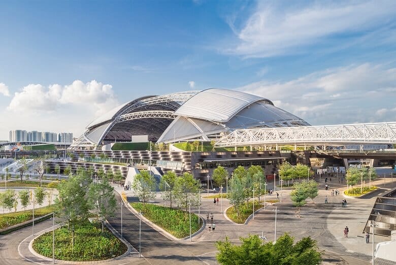 Tạo việc làm và cơ hội kinh doanh