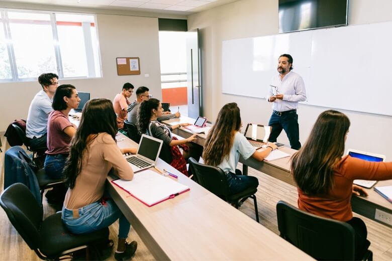 Ưu nhược điểm của giáo dục Singapore