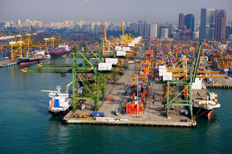 Vai trò của cảng Singapore