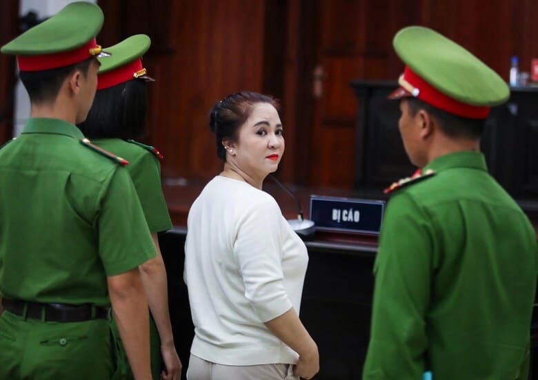Vụ án của bà Nguyễn Phương Hằng
