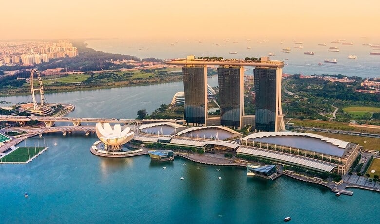 Hỗ trợ của chính phủ cho ngành dịch vụ