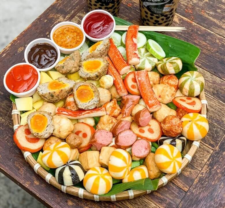 Quán trà sữa và đồ ăn vặt